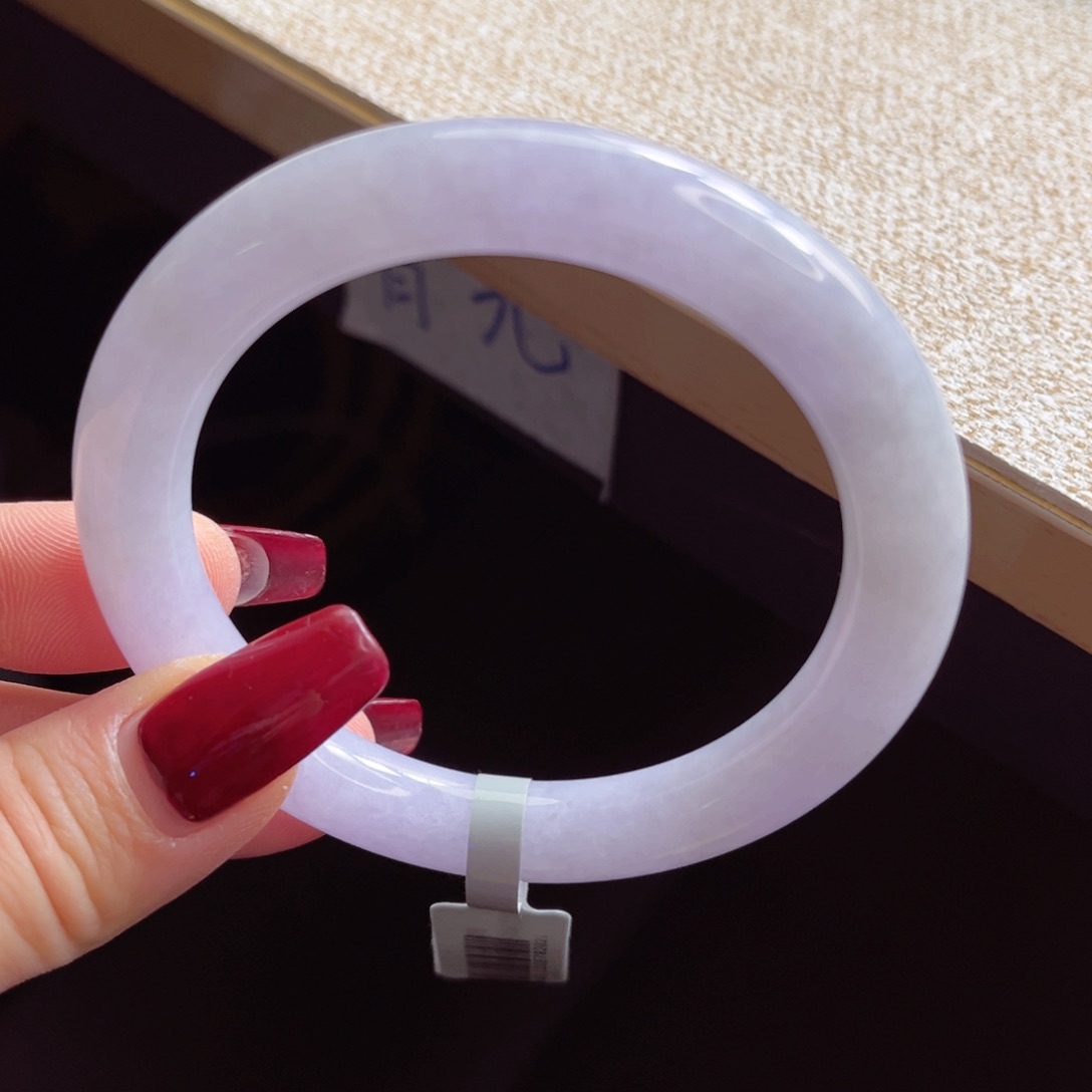 翡翠手镯未镶嵌手镯