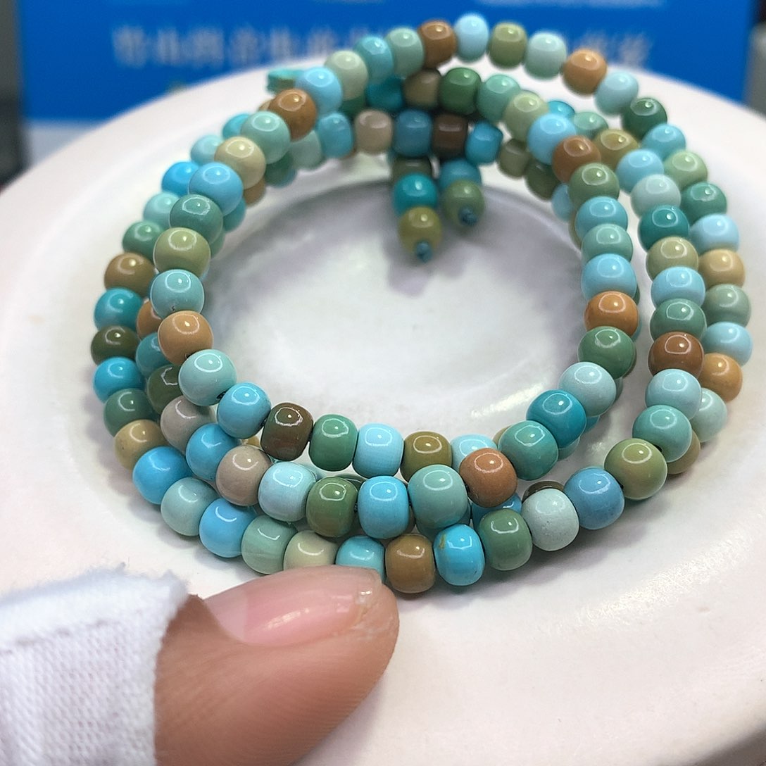 绿松石配饰未镶嵌大***孩