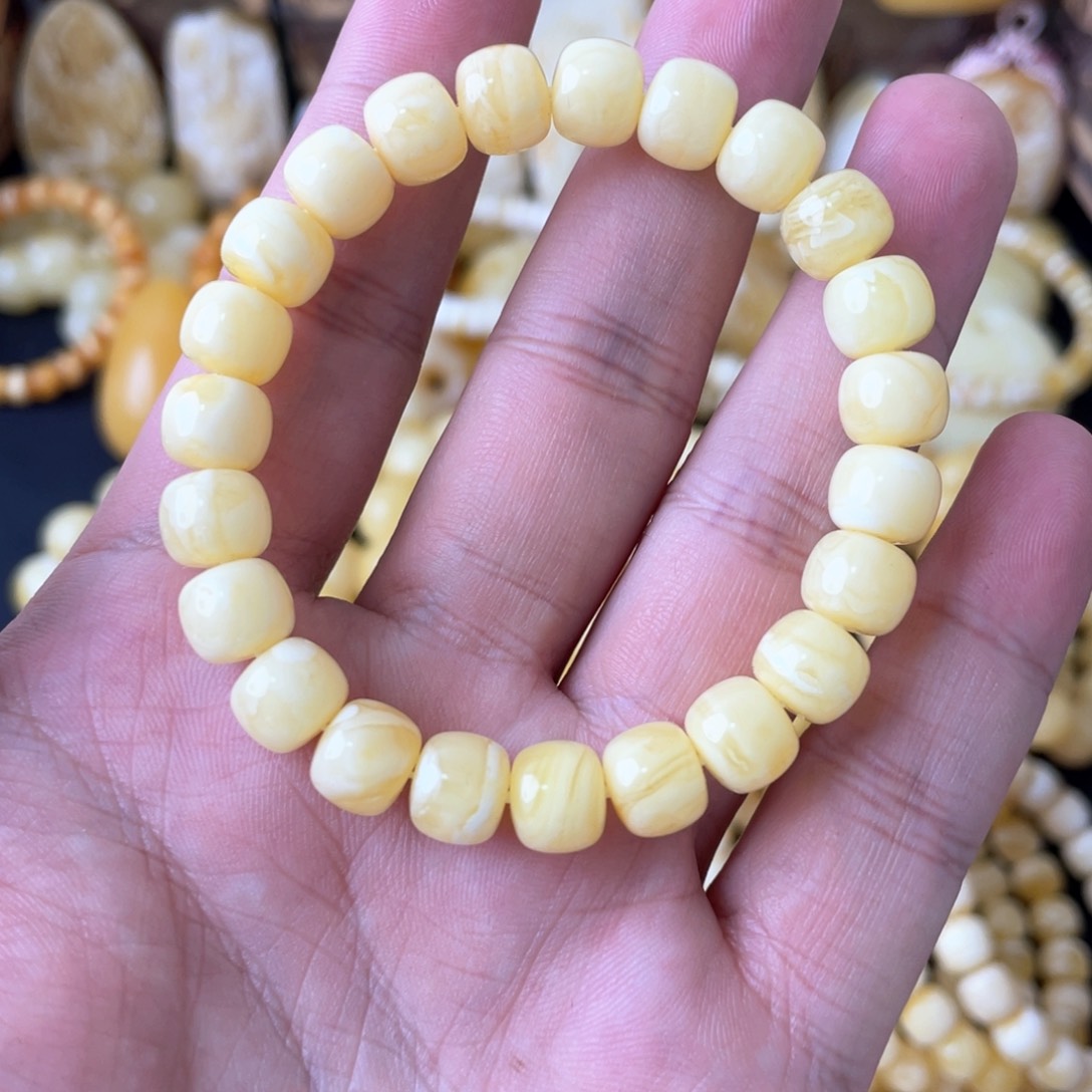 琥珀手串未镶嵌9mm俄料妖白花蜡精工老型手串