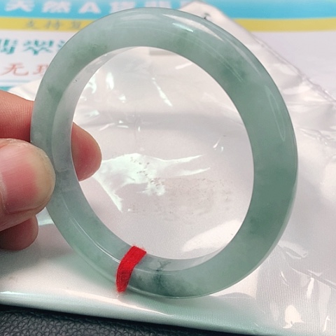 翡翠手镯未镶嵌0221号