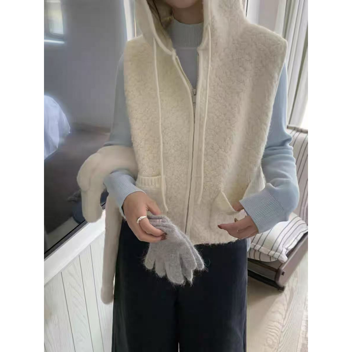 M3518 恋恋记事本 圈圈连帽百搭马甲女