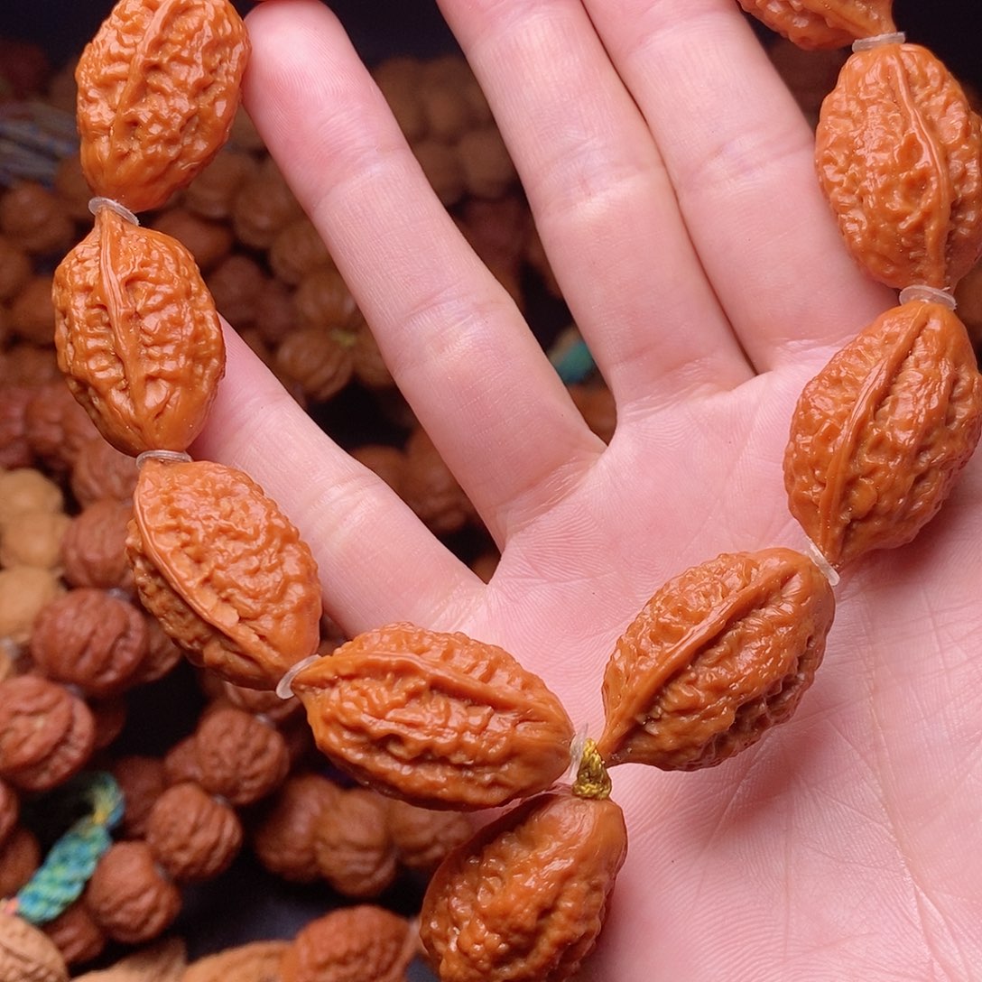 【闪购商品】文玩核桃吊坠宽****?绣花鞋20