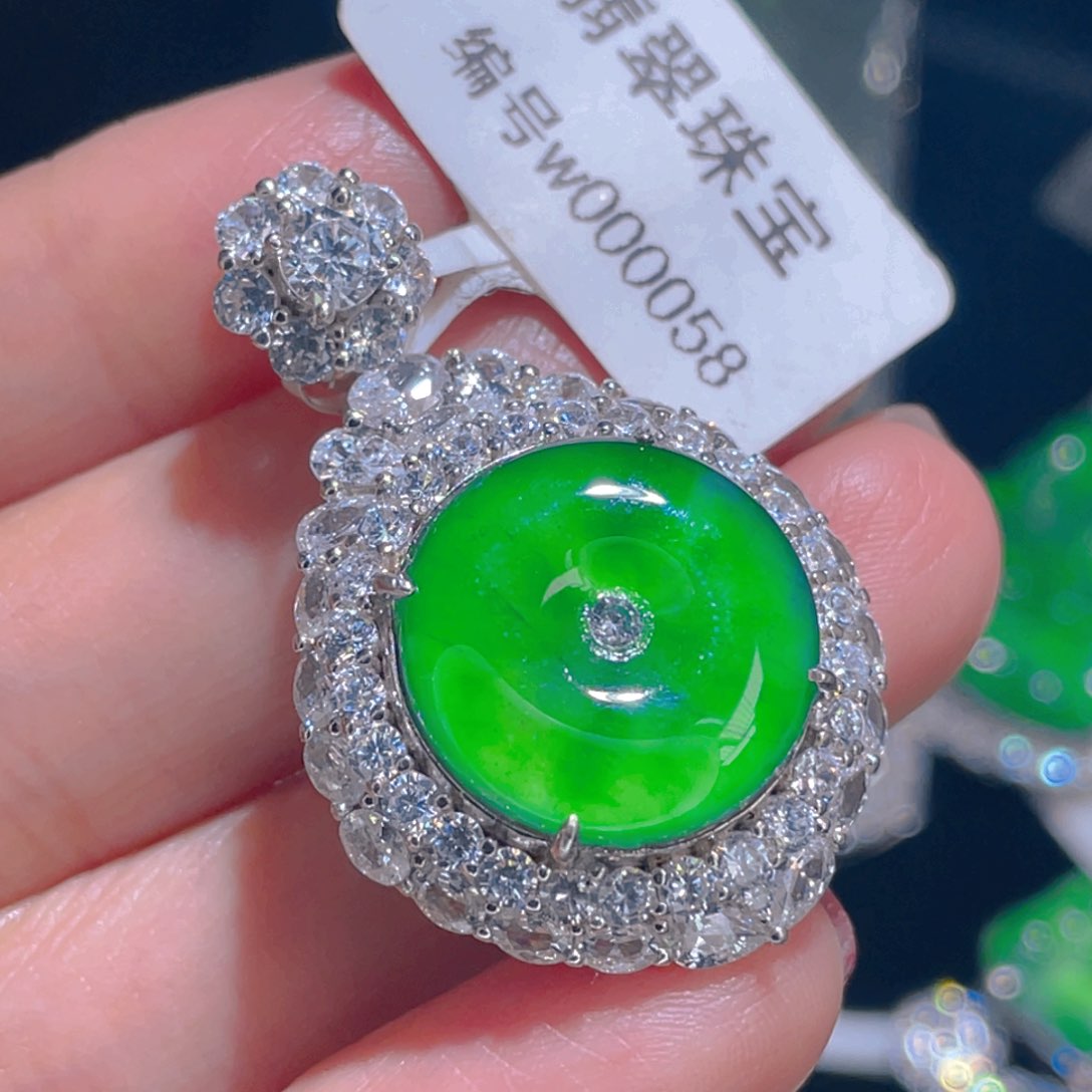 翡翠吊坠(不含链)银S925镶嵌