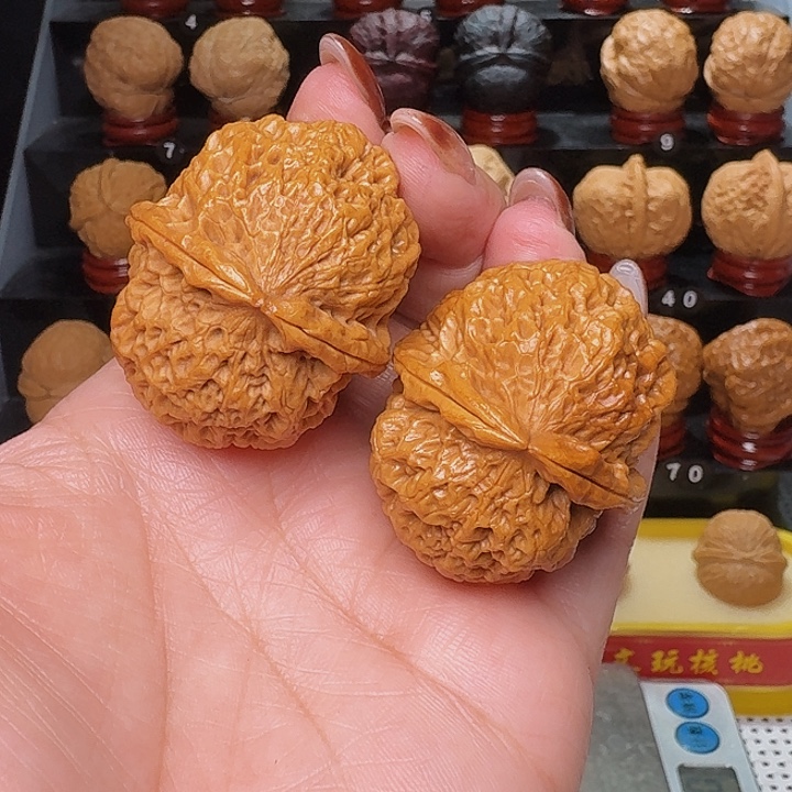 文玩核桃把件七星绣球41尺…………92号