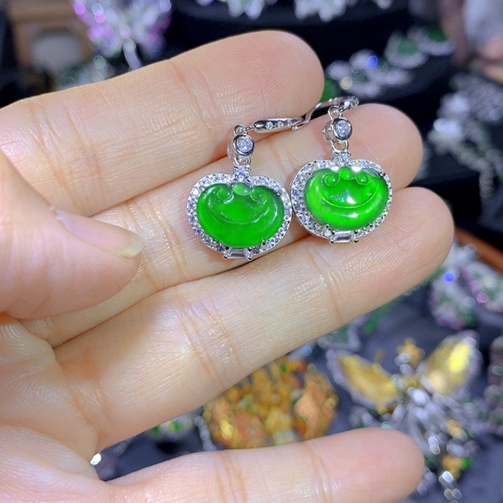 翡翠戒指银S925镶嵌天然翡翠