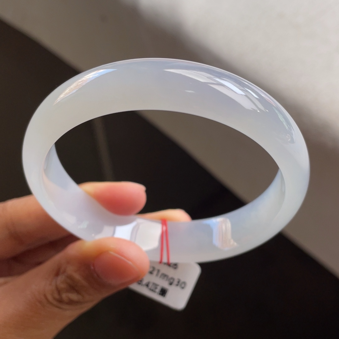 翡翠未镶嵌手镯冰胶淡紫手镯