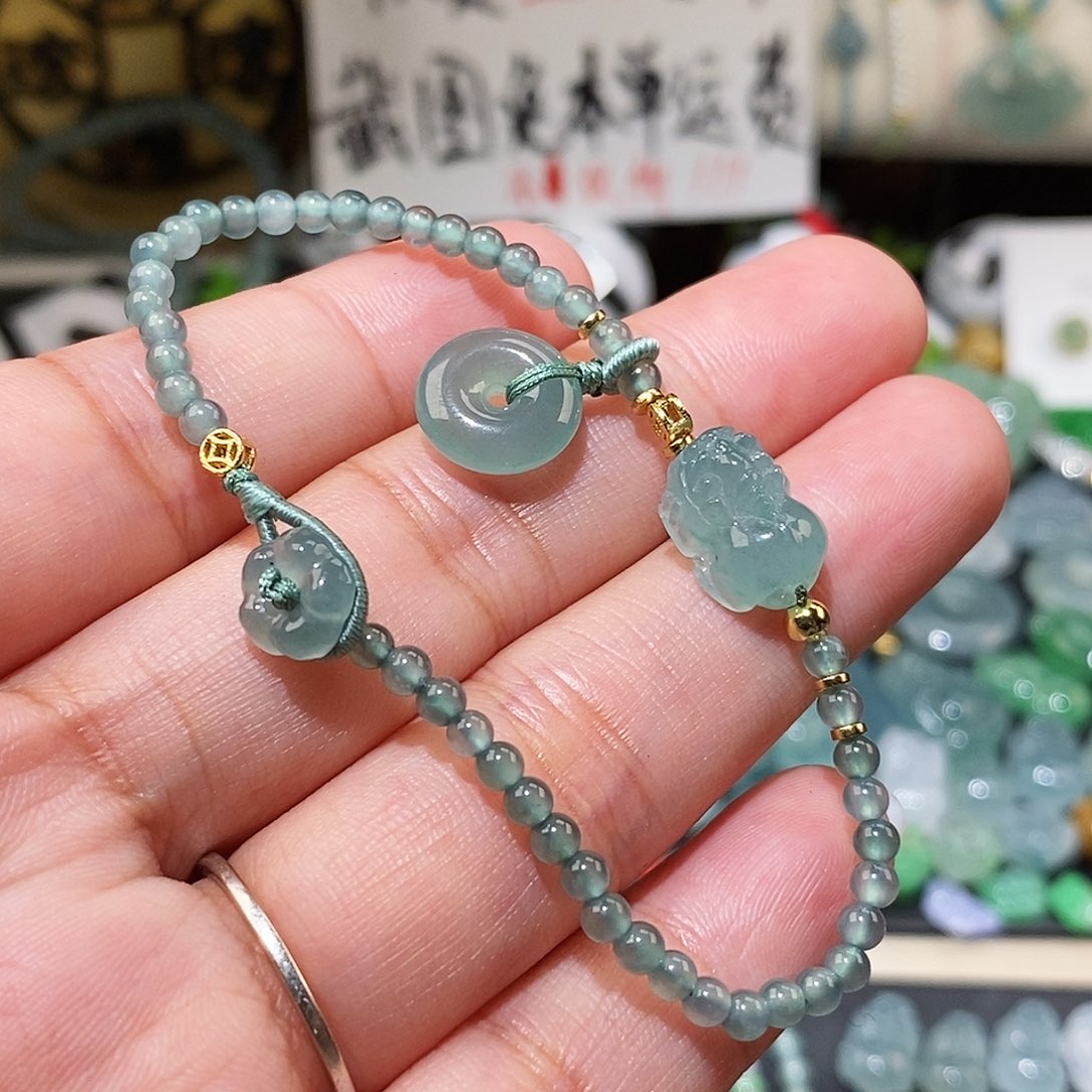 翡翠未镶嵌颈饰貔貅平安扣小花580