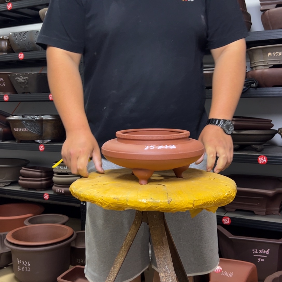 紫砂花盆呜呜呜呜呜我