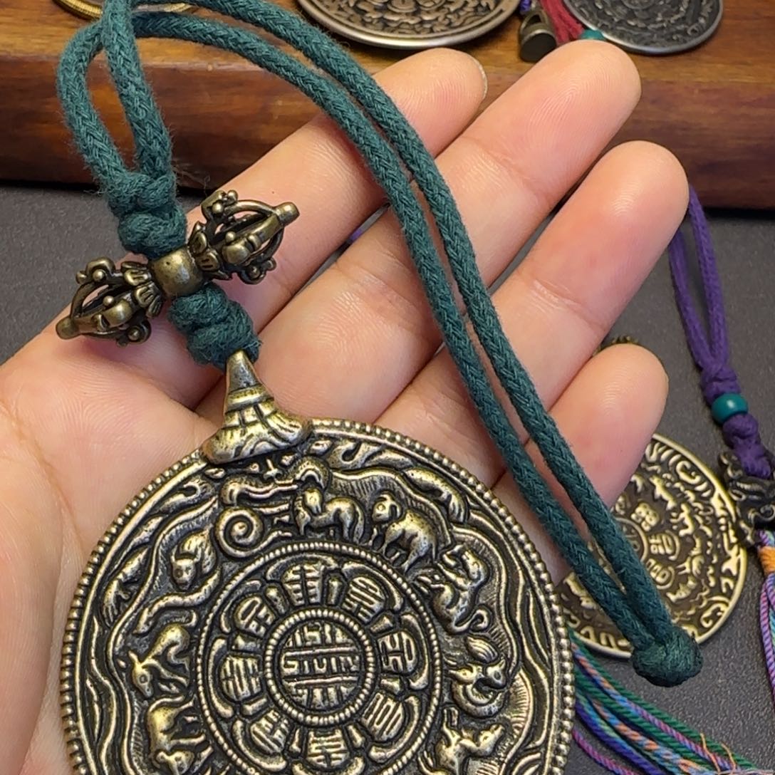 吾***叠泥塑藏传牌子…………