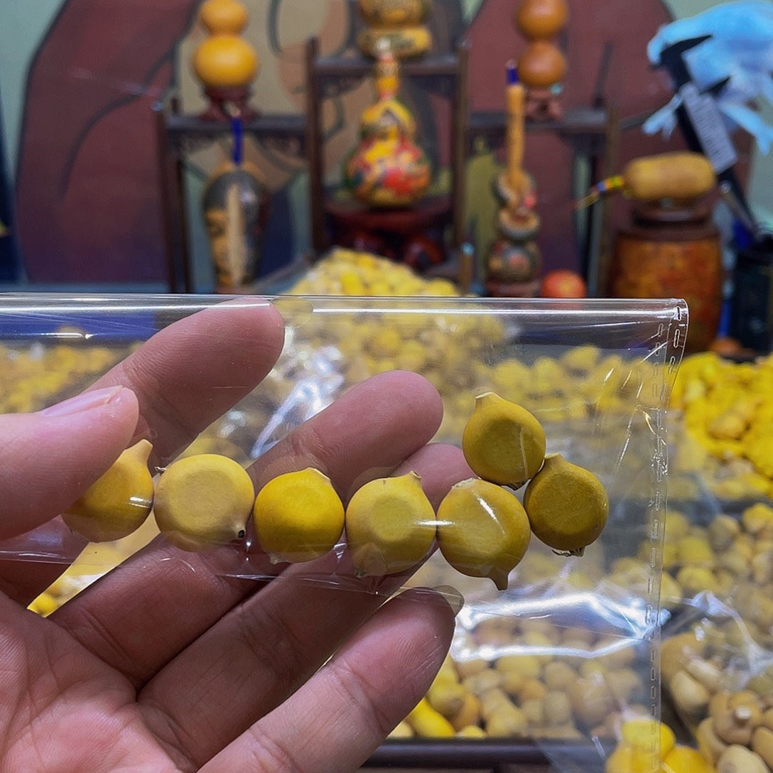 君***翠有机玻璃葫芦制品