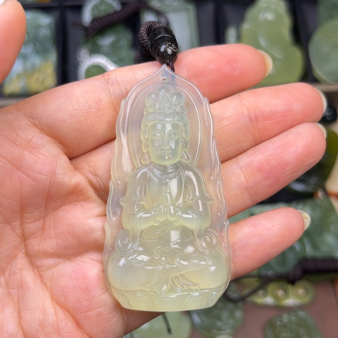 蛇纹石玉未镶嵌吊坠(赠链)