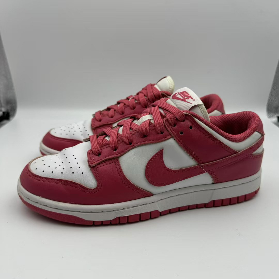 95新 NIKE/耐克 40码255/Nike Dunk 板鞋 低帮/粉红 1139