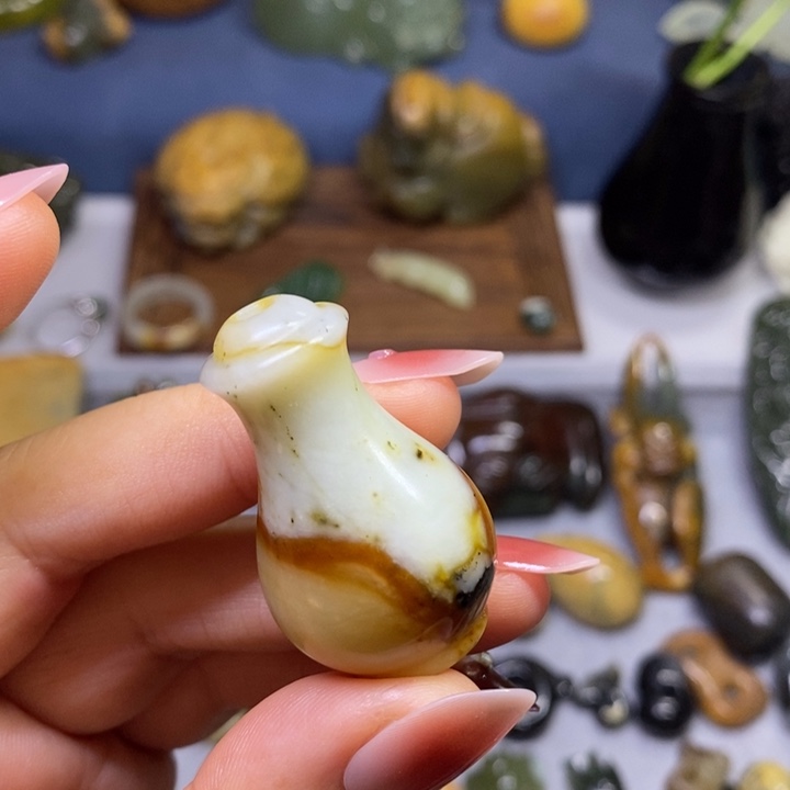 蛇纹石玉未镶嵌岫玉花玉