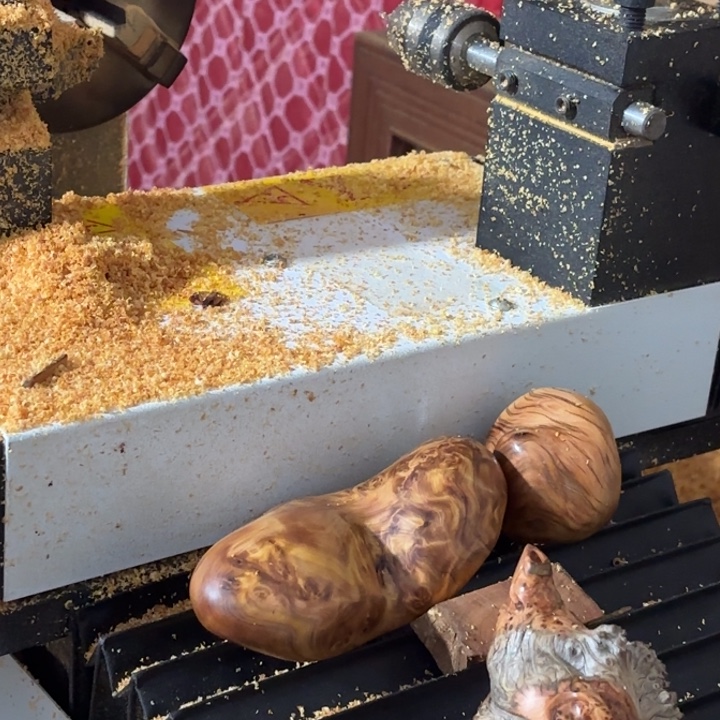 母***º木质类黑油圆珠53颗橄榄珠22颗