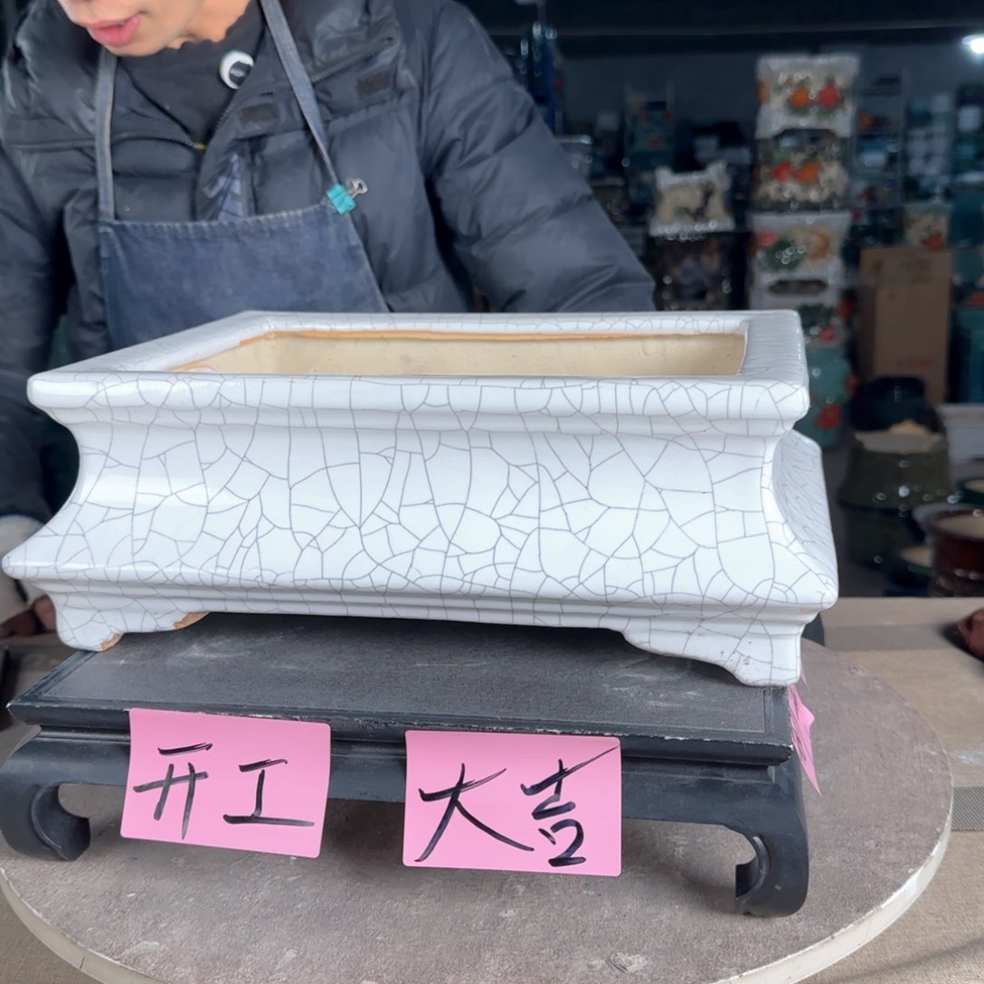 一风堂石湾花盆。