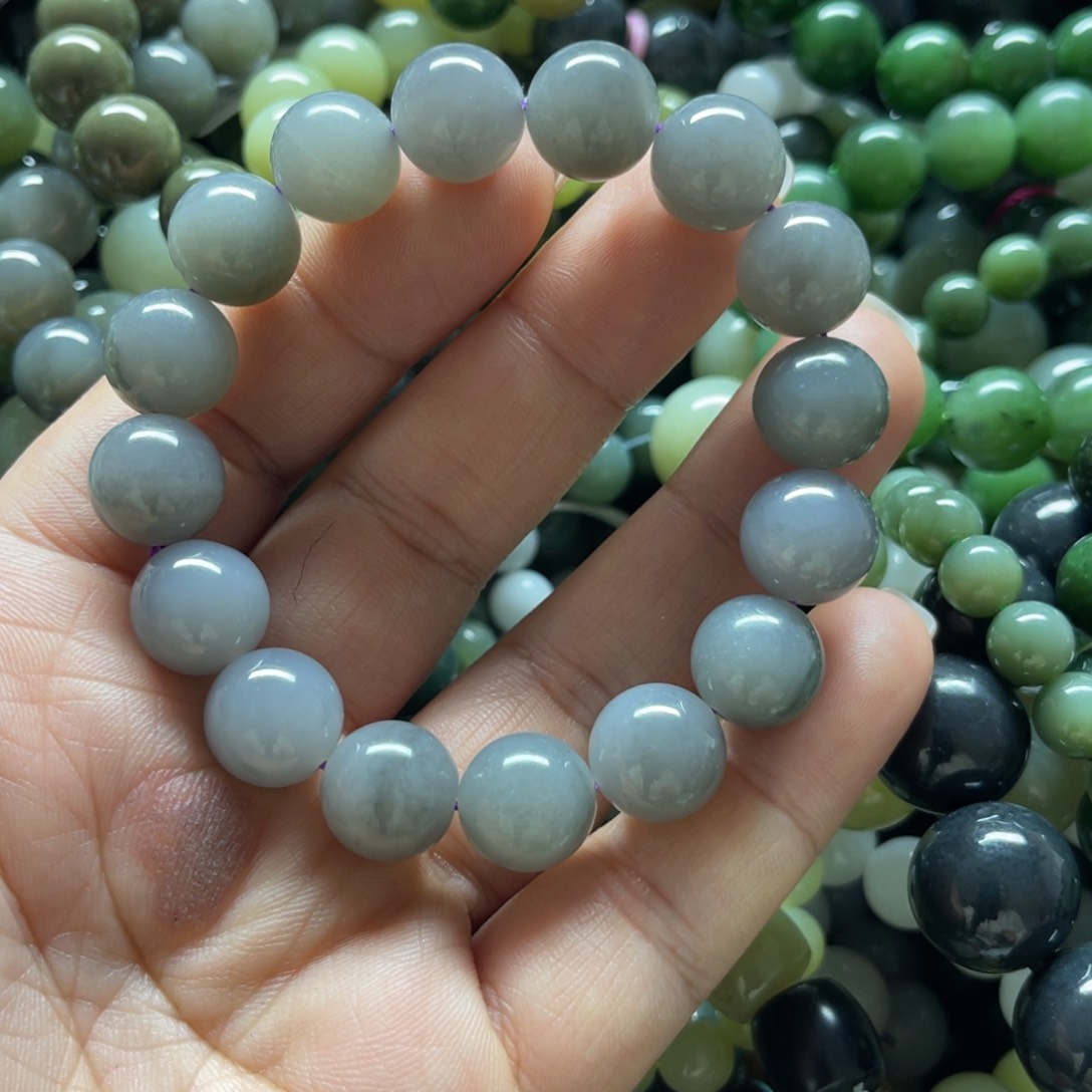 和田玉手链未镶嵌