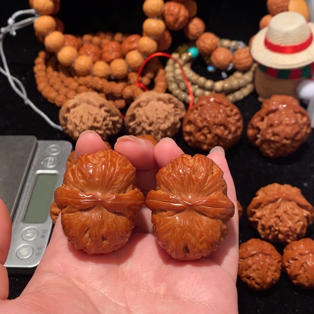 文玩核桃把件42.8尺平谷元宝