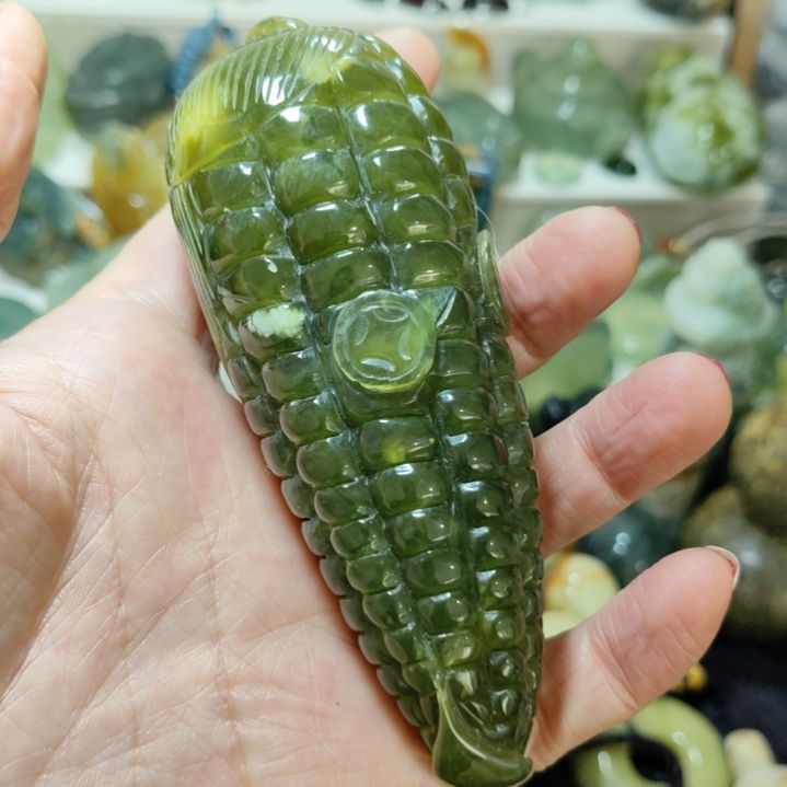 岫玉手把件未镶嵌