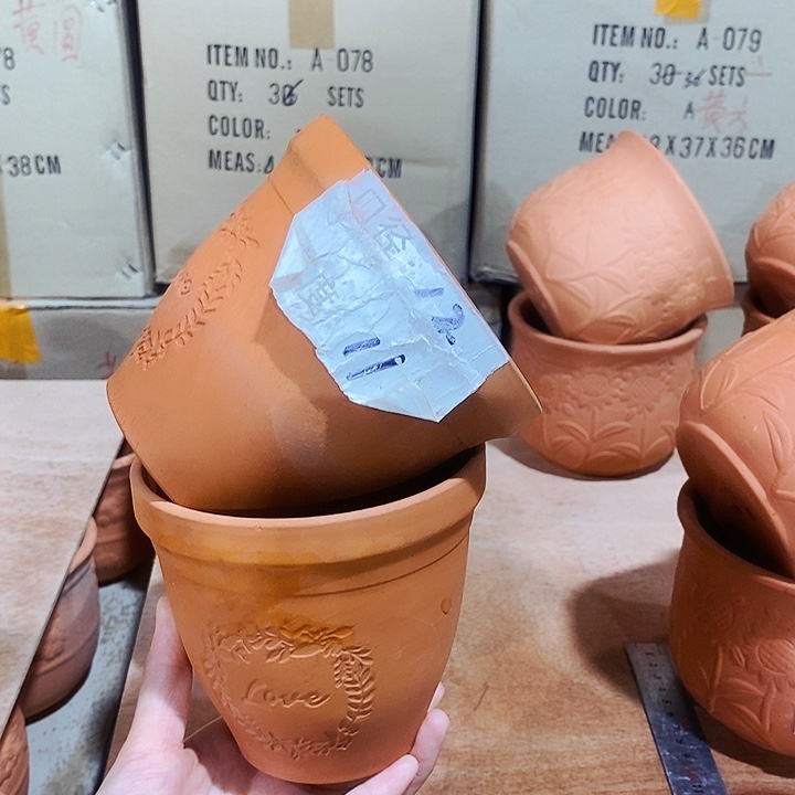 红陶7-12×11两个  