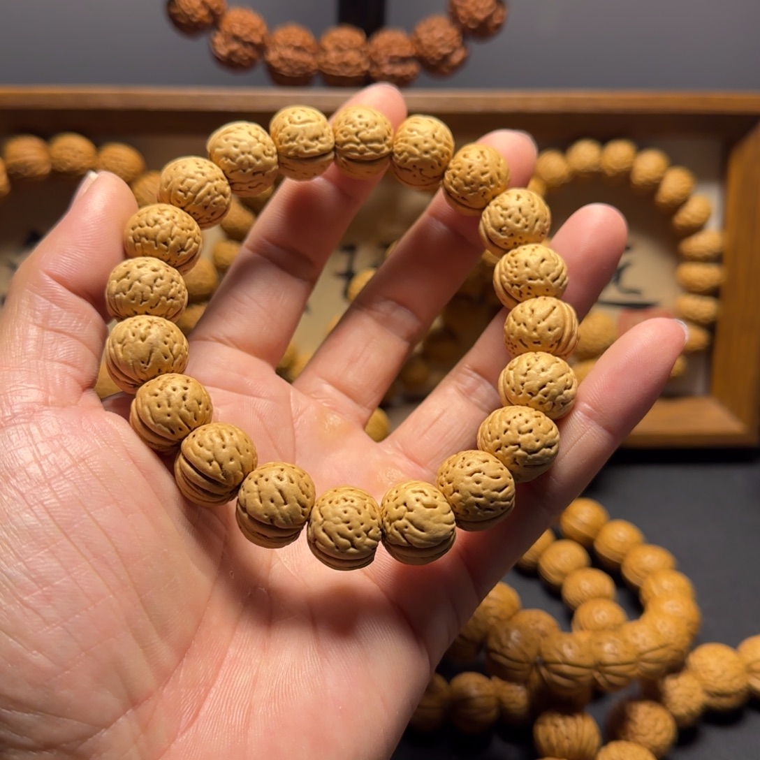 葳***德桃核手串桃核金丹 