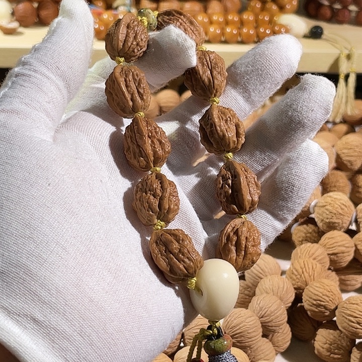 猴头核桃手串蛤蟆头