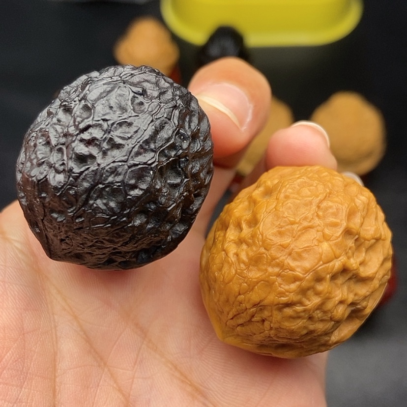 【闪购商品】把件文玩核桃37尺蛇皮元宝