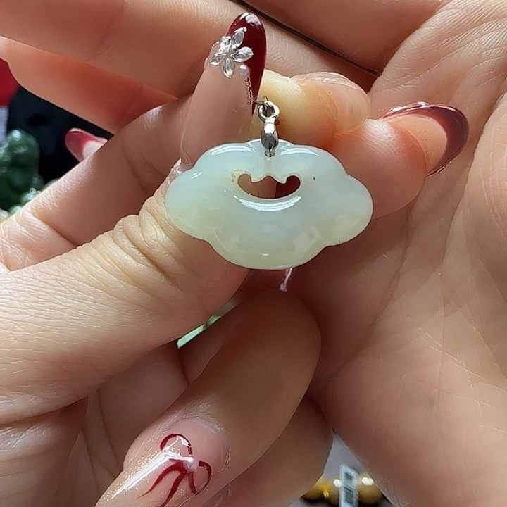 和田玉吊坠(赠链)未镶嵌