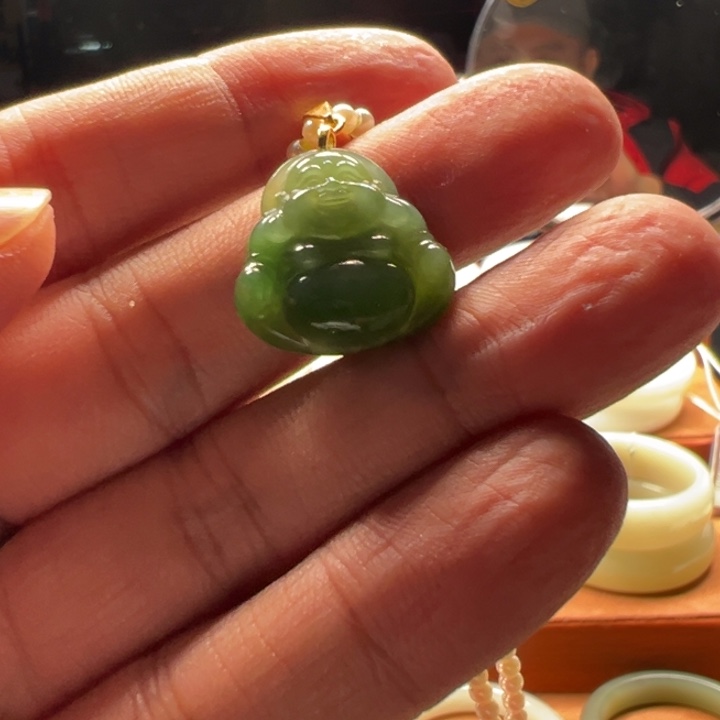 和田玉（糖玉）未镶嵌颈饰