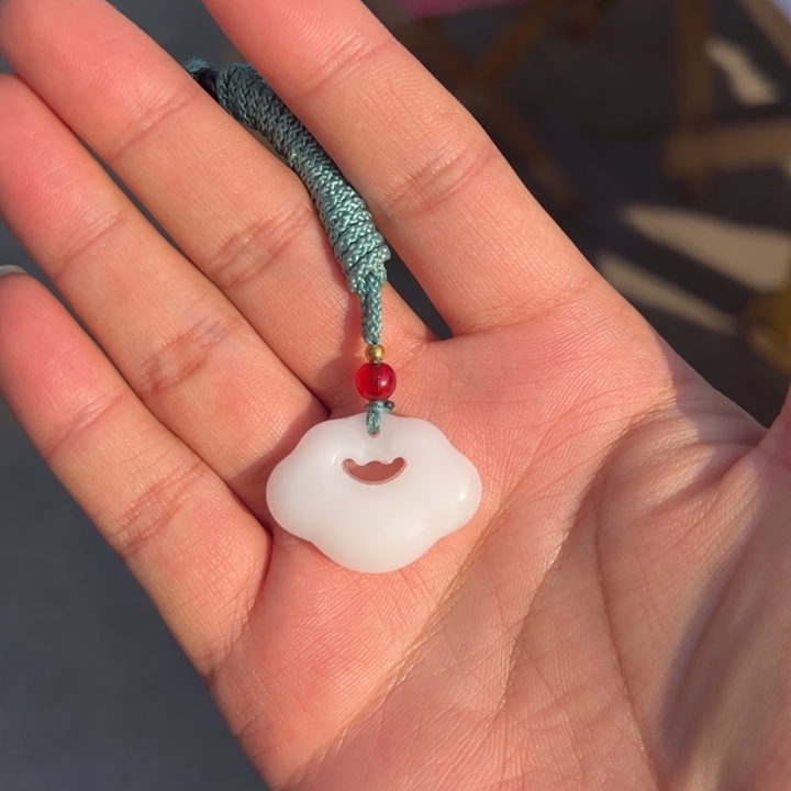 和田玉（糖玉）未镶嵌颈饰