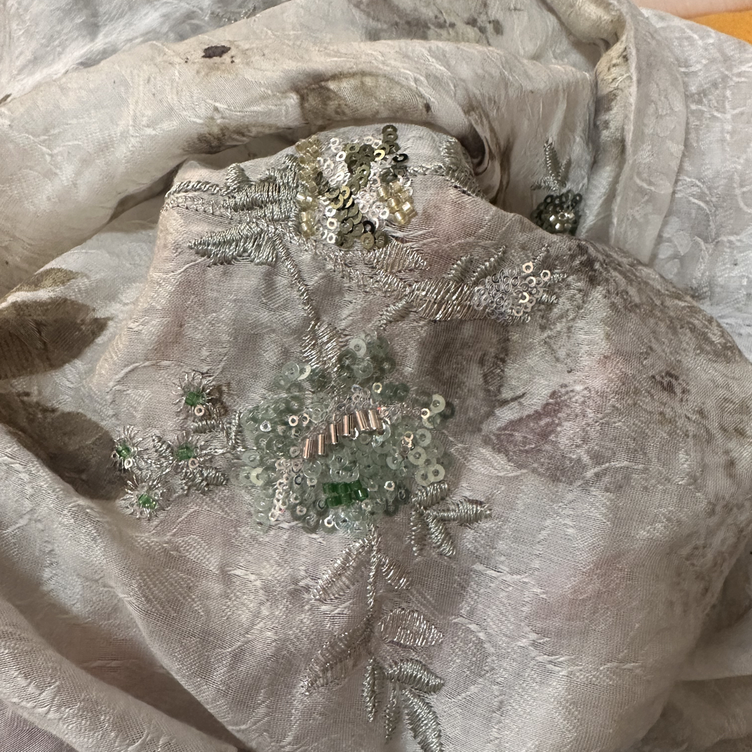 重工苎麻刺绣亮片压花提花（二十四元两米）
