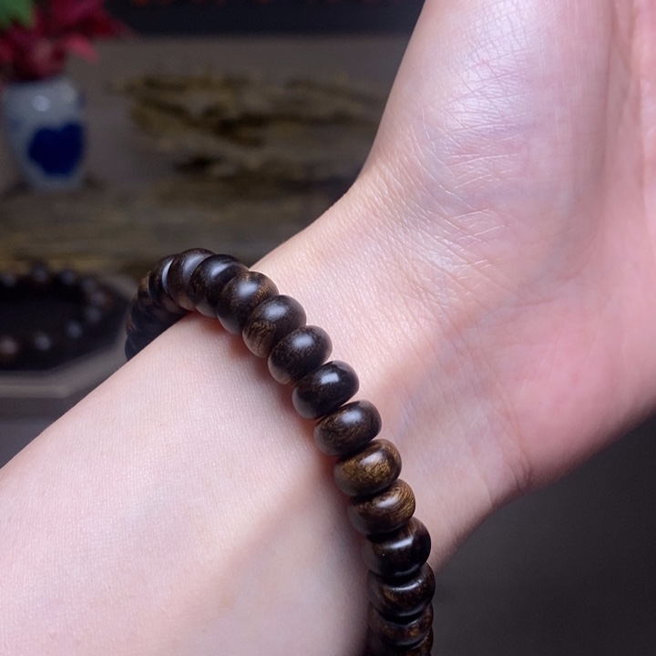 沉香手串越南富森红土瘤疤算盘珠0.8