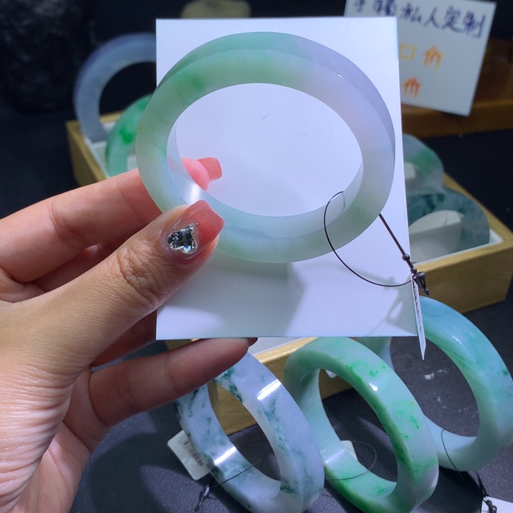 定制翡翠未镶嵌天然翡翠