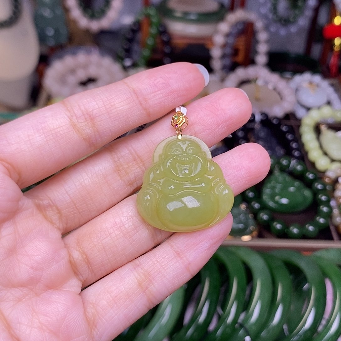 和田玉福利补贴黄口佛公金镶未镶嵌