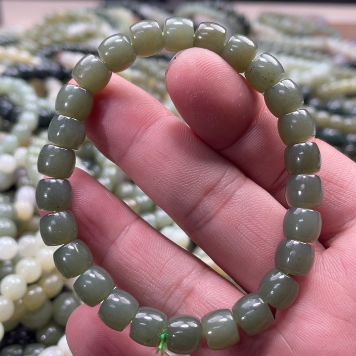 和田玉手链未镶嵌