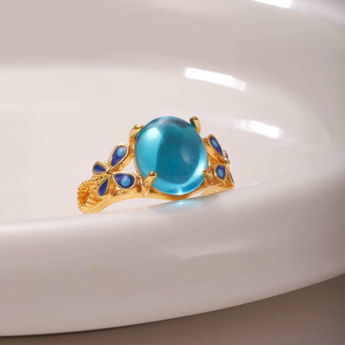 铜合金树脂戒指 铜合金轻奢风时尚新款戒指ZB1033