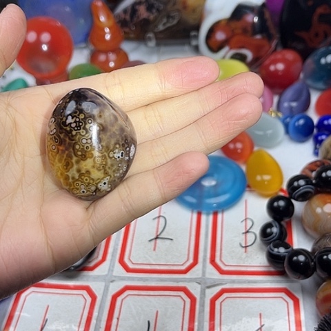 玛瑙/玉髓颈饰合金