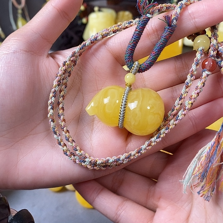 琥珀未镶嵌裸石葫芦