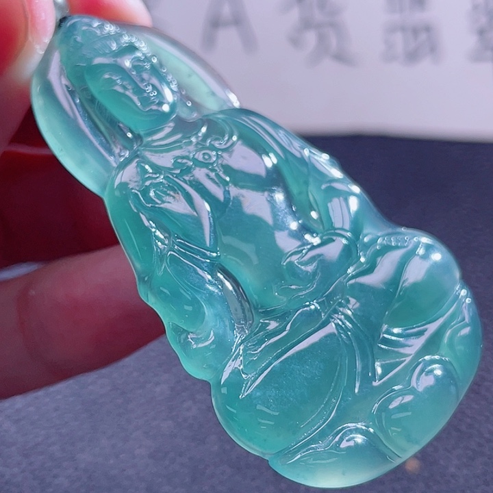 翡翠颈饰未镶嵌999999999