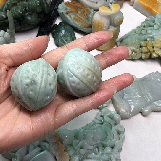 定制翡翠未镶嵌翡翠