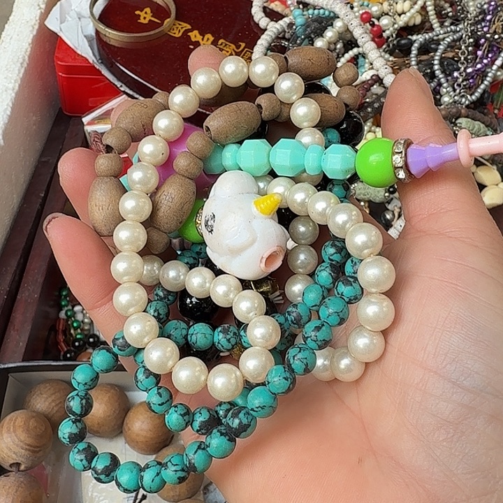 福***多扇子hccahschcshschscafhfaafh