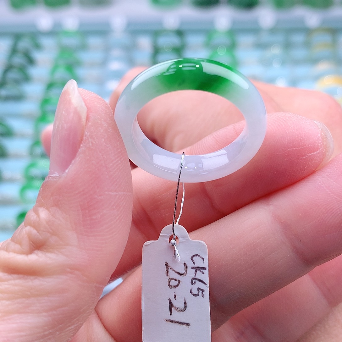 翡翠戒指未镶嵌A货缅甸翡翠