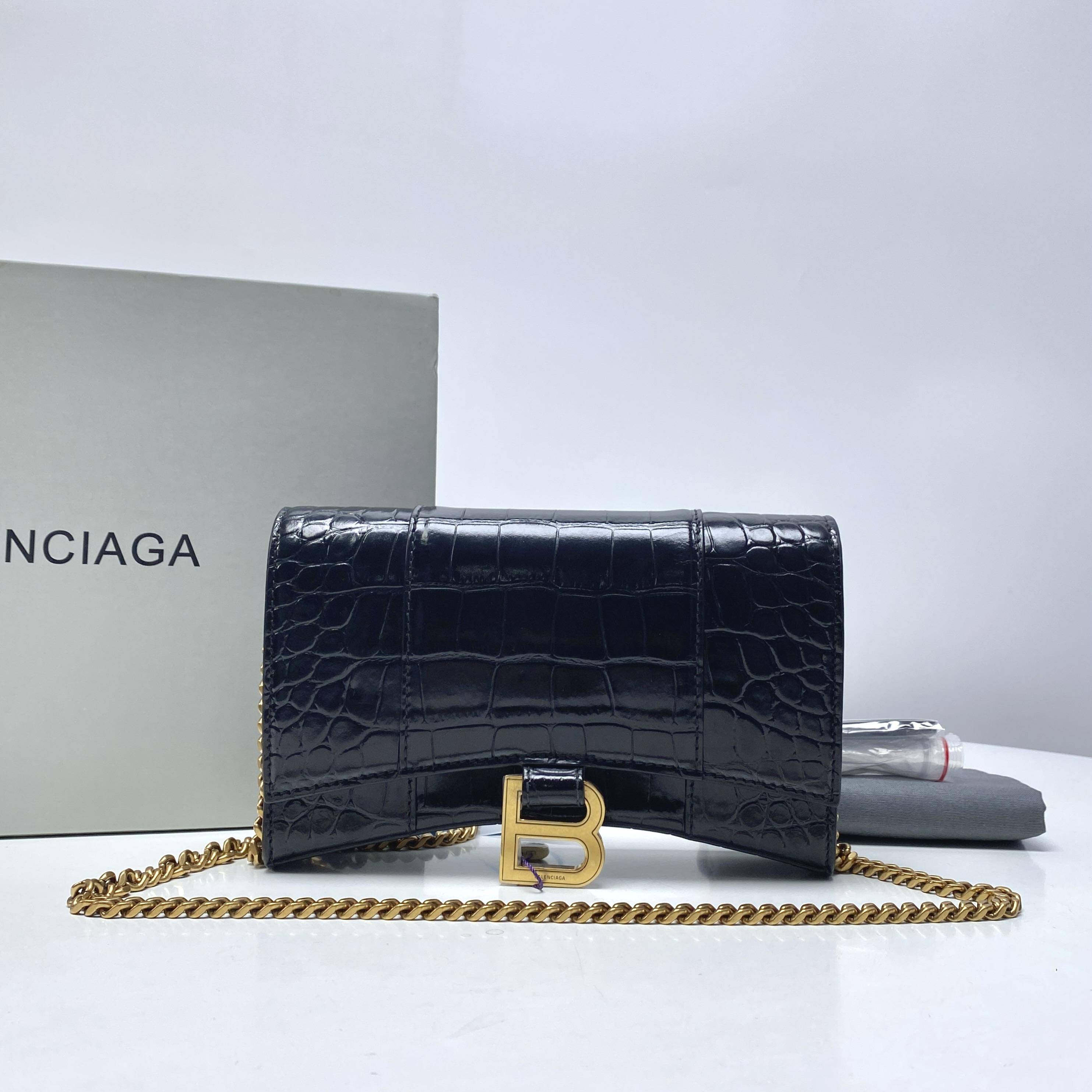 胖虎佳佳/巴黎世家/95新/公价0/箱包/斜挎包/312501020074