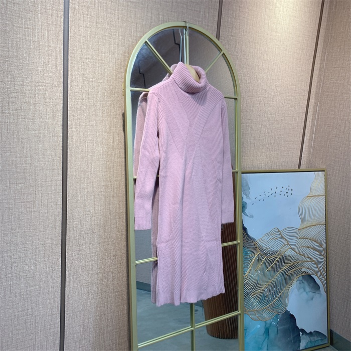 WW348淡粉色针织孕妇衣