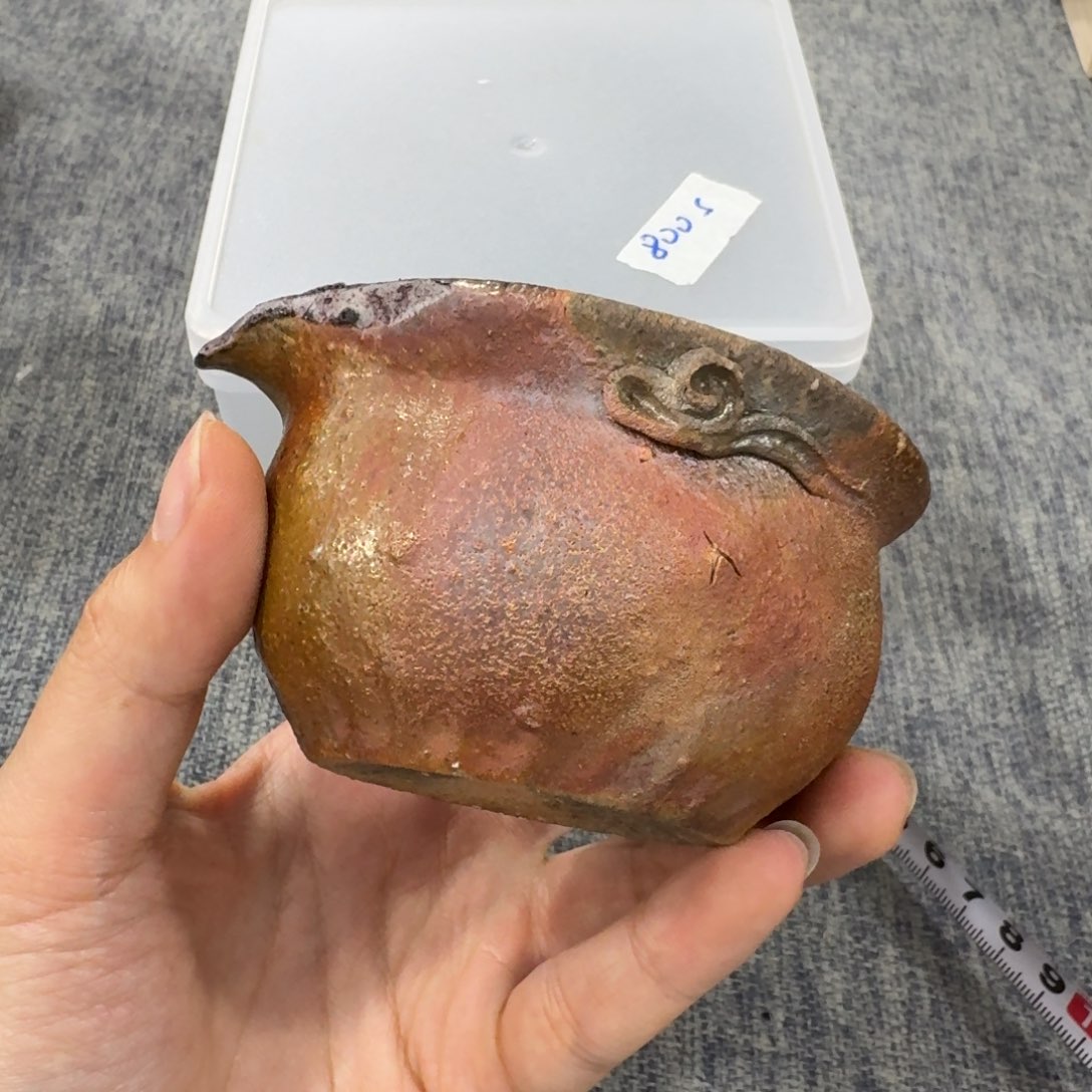 紫砂茶杯非常美丽漂亮的物品