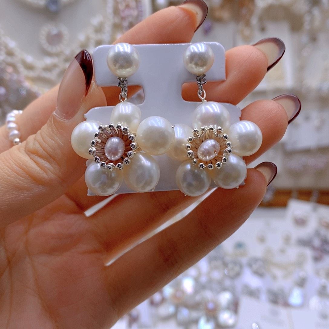 颈饰银S925镶嵌淡水珍珠