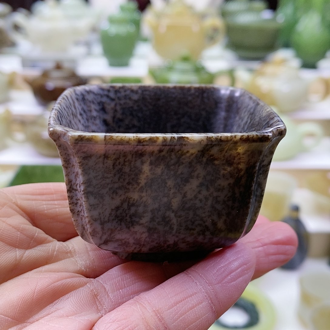 和田玉茶杯未镶嵌