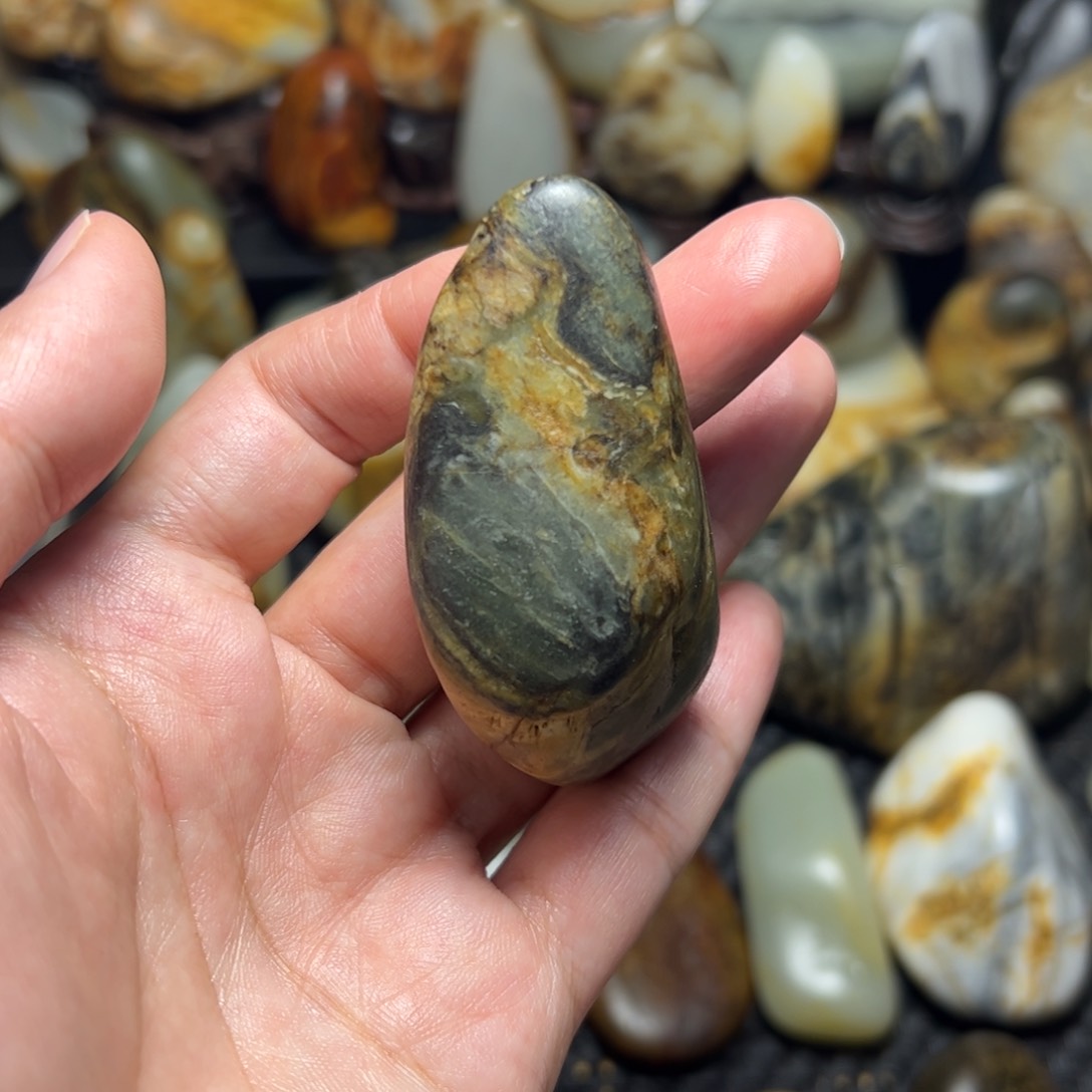 和田玉（青玉）A16未镶嵌