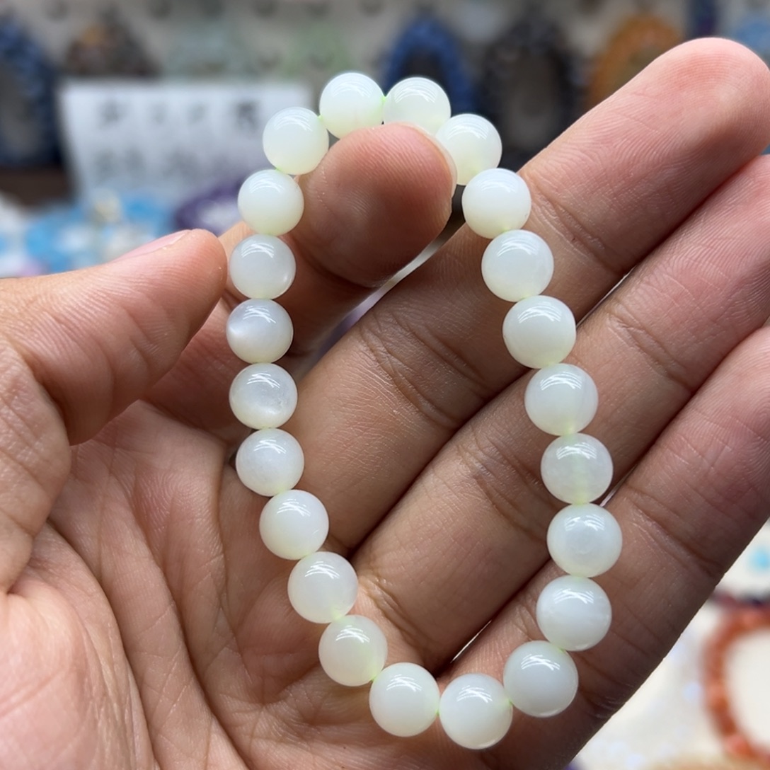 手链水晶未镶嵌8.4咪绿月光