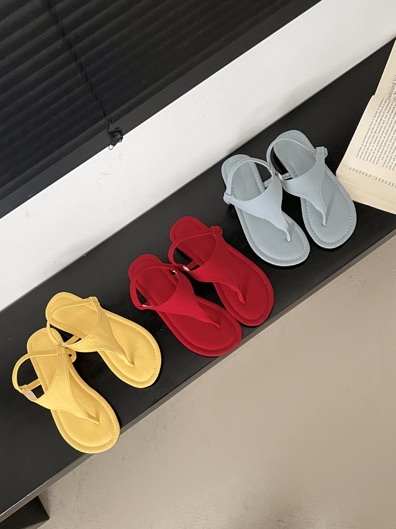 坡跟高跟夹脚人字拖鞋女鞋子外穿2024新款夏季法式小凉拖