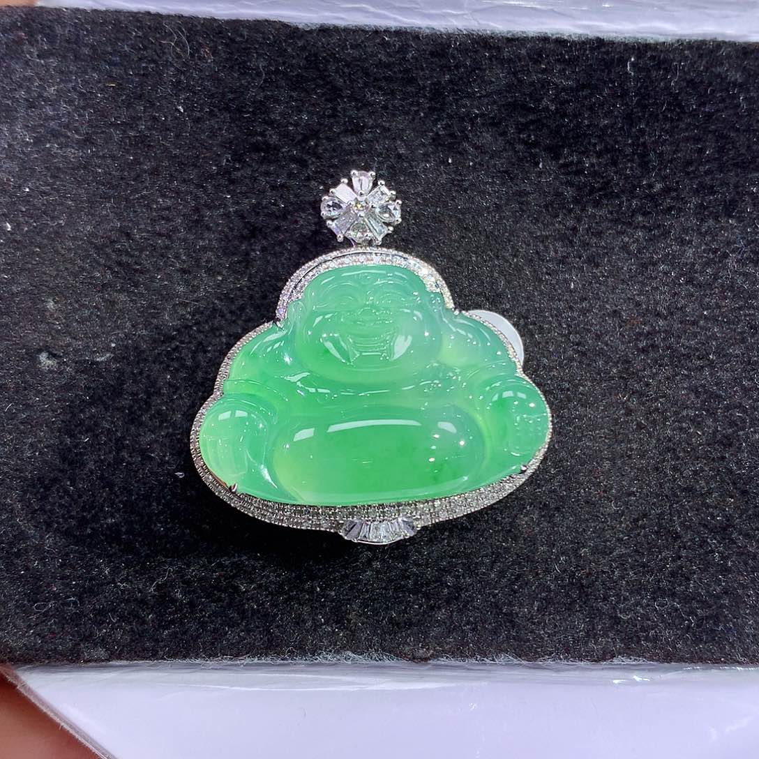 翡翠18K金镶嵌吊坠(赠链)